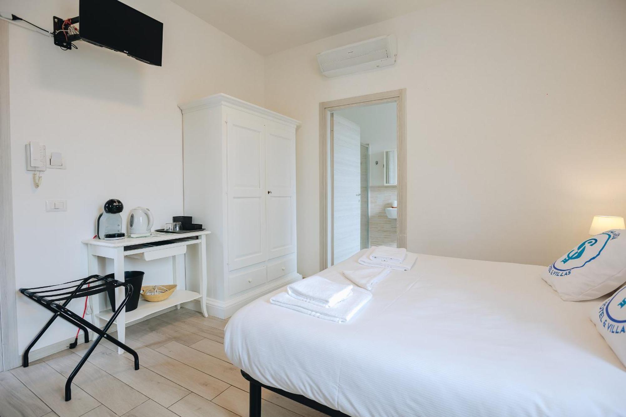 Sg Rooms - Casa Laura Peschiera del Garda Buitenkant foto